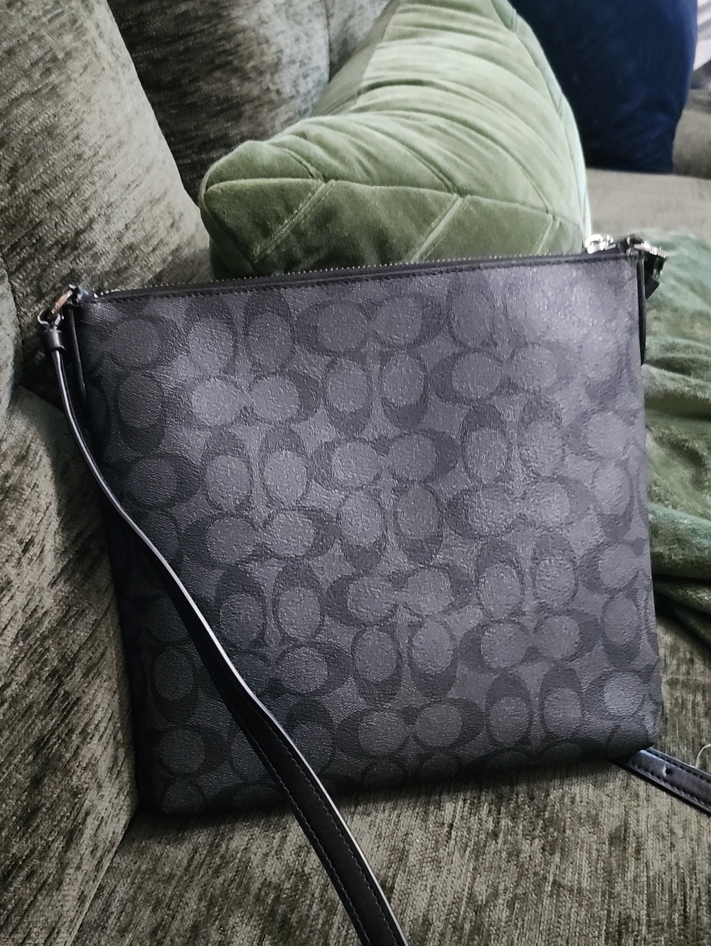 Coach Black Signature Crossbody with Silver Hardware - Picture 2 of 15